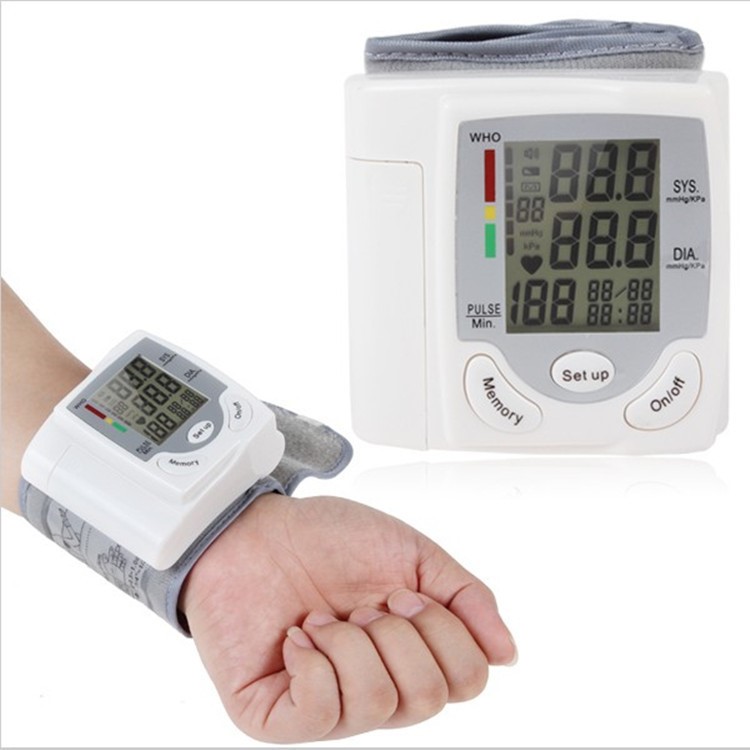 CK-101S Blood Pressure Wrist Monitor Accurately Detects Blood Pressure Heart Rate and Irregular Heartbeat-1