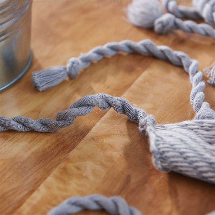 Zig-zag Pattern Cotton Knitting Warm Blanket with Tassels ...