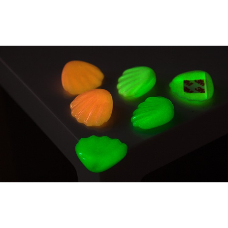 2PCS/Lot Luminous Shell-Shaped Baby Table Corner Cover Edge Bumper Safety Guards - White-3