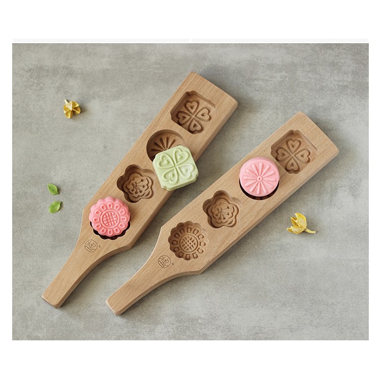 4 Flowers Wooden DIY Mooncake Molds Pumpkin Pie Green Bean Cake Muffin Cups-5