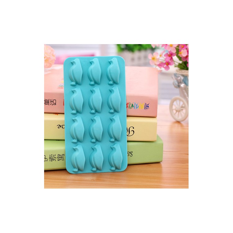 Portable Penguin Shape Silicone Ice Cube Candy Chocolate Mold - Blue-1