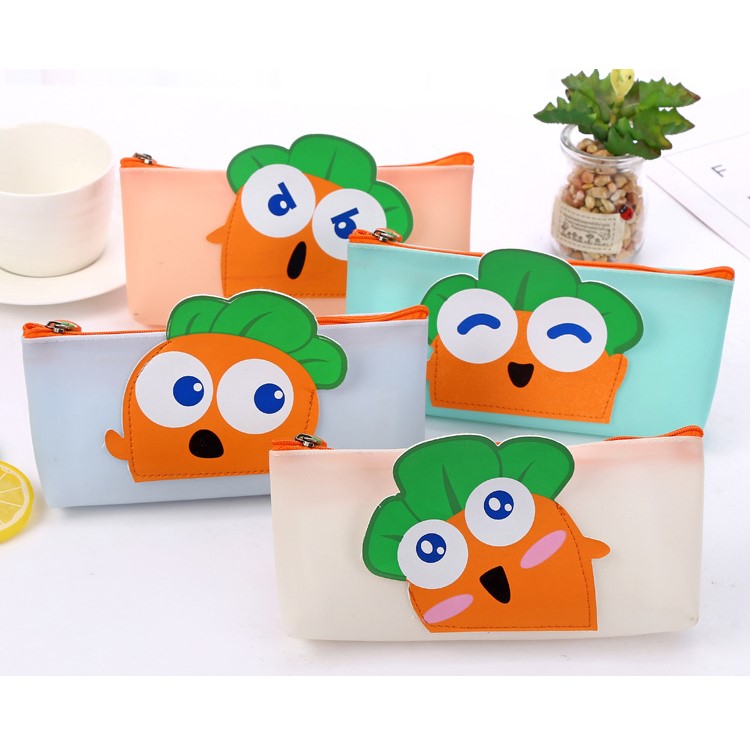 Carrot Fantasy Patterned Zipper Waterproof Silicone Pen Pouch Bag - Green-7