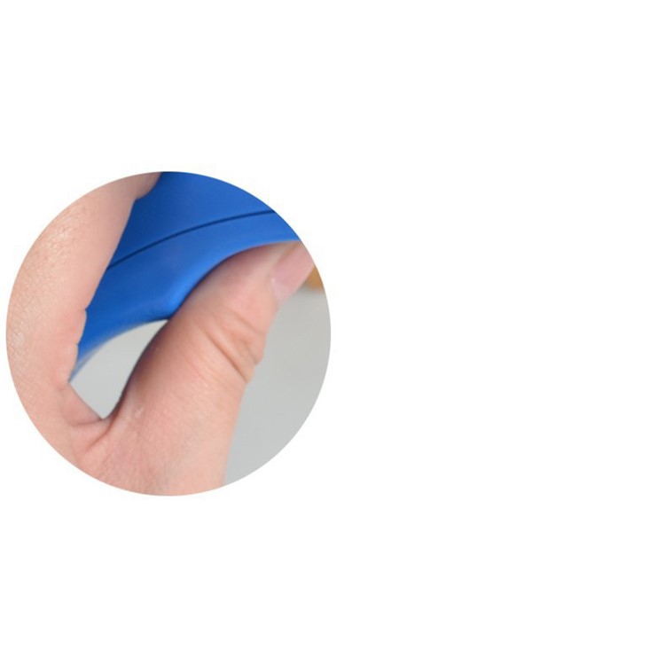 Soft Comfortable Plastic Brush for Pets - L-9