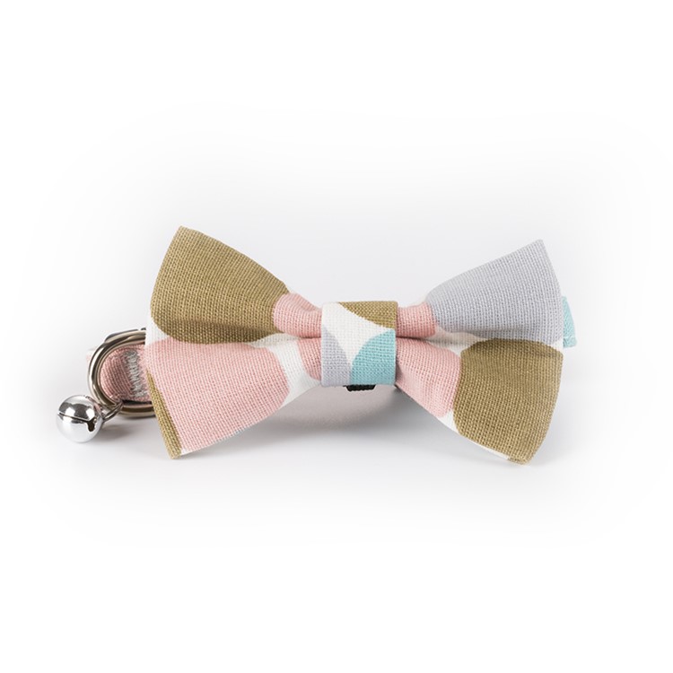 Colorized Dot Pattern Adjustable Dog Cat Bow Tie Collar with a Bell - Light Pink-1