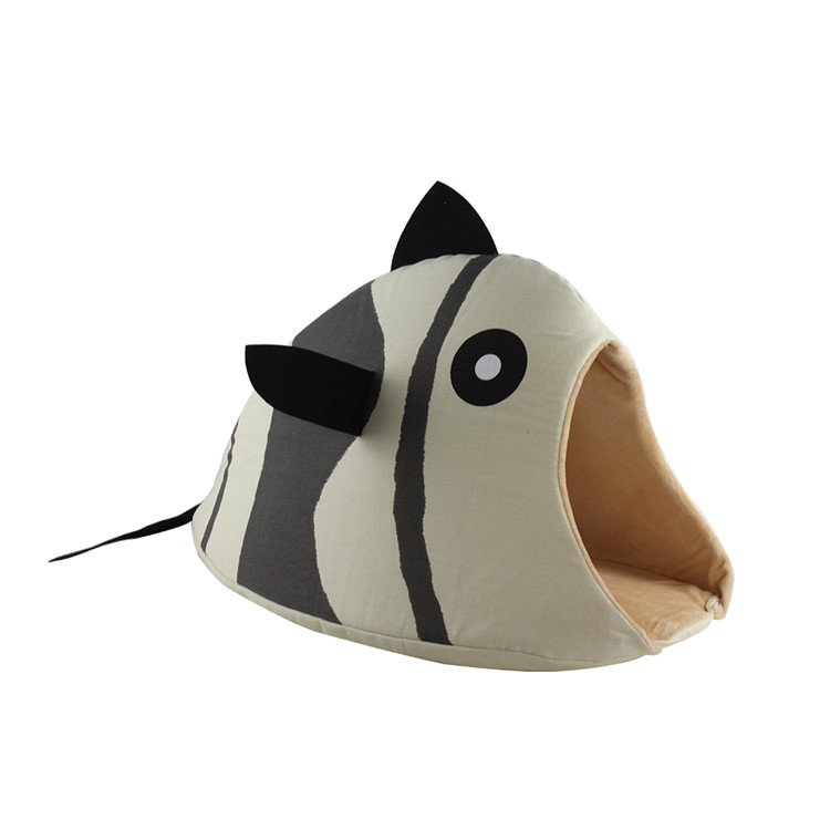 Pet Cat Fish Shaped Sleeping Bag Foldable Felt Nest Cat Litter, Size: L - Beige-4