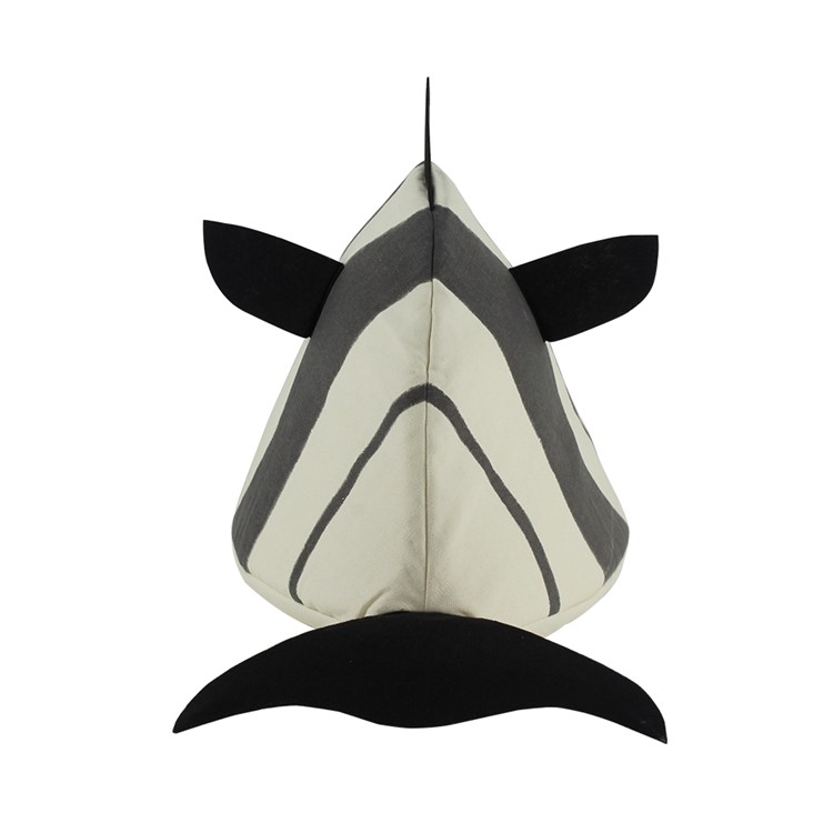 Pet Cat Fish Shaped Sleeping Bag Foldable Felt Nest Cat Litter, Size: L - Beige-5