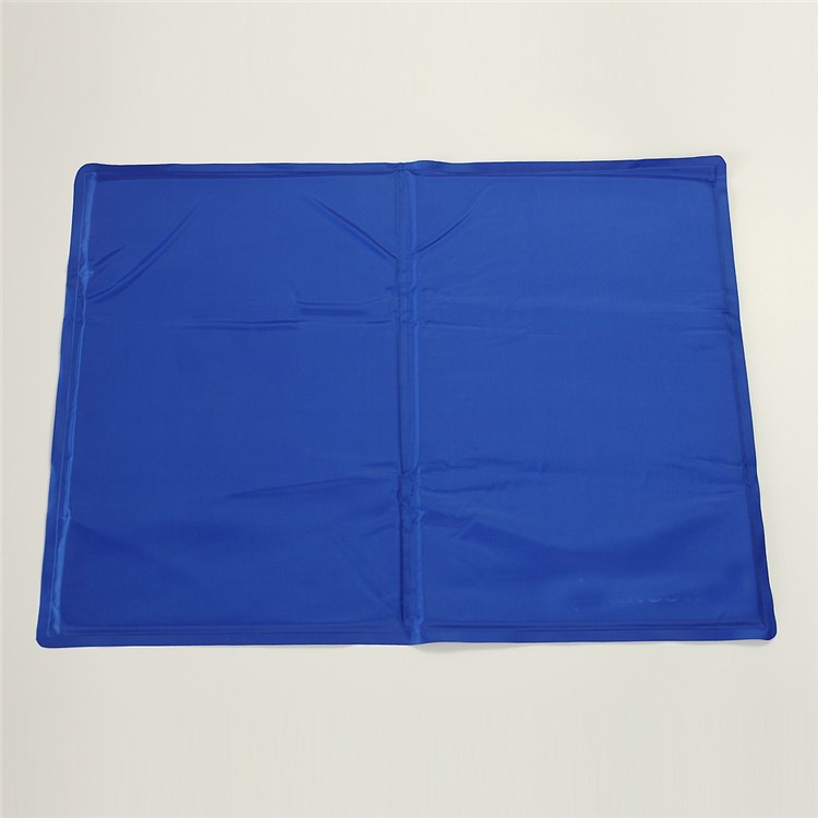 Non-Toxic Pet Cooling Gel Pad for Puppies and Cats, Size: M (50 x 65cm) - Blue-2