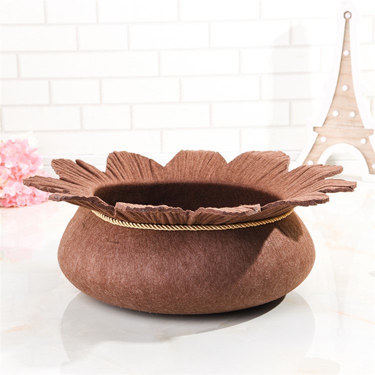 Four Seasons Cozy Felt Pet Nest Kennel Dog Cat Bed Water Lily Shape Breathable Washable - Coffee-4