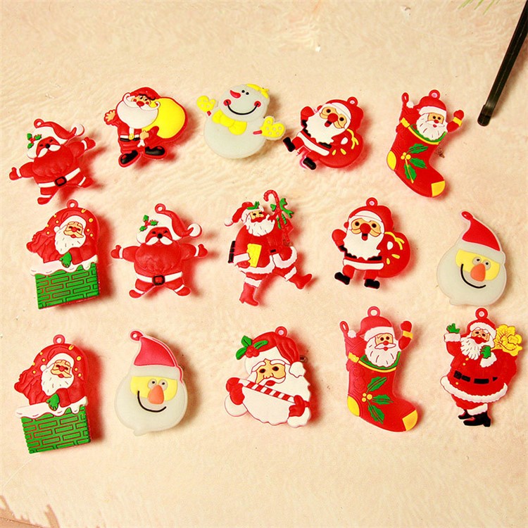 10 PCS Santa Claus Christmas Tree Snowman Snowflake Soft ABS Flash LED Brooch-3