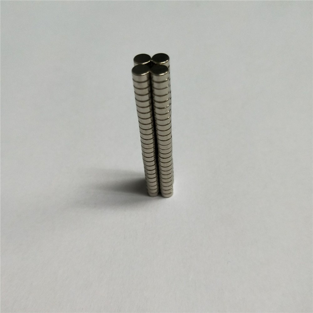100Pcs/Set Round Powerful NdFeB Magnets for Industrial Equipment and DIY Toys, Size: 4x2mm-3