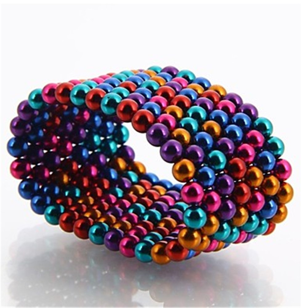 216pcs / Set 5mm Bunte Magnetkugeln Baustein Kreatives Entwicklungsspielzeug - 8 Farbe Zufällig-2
