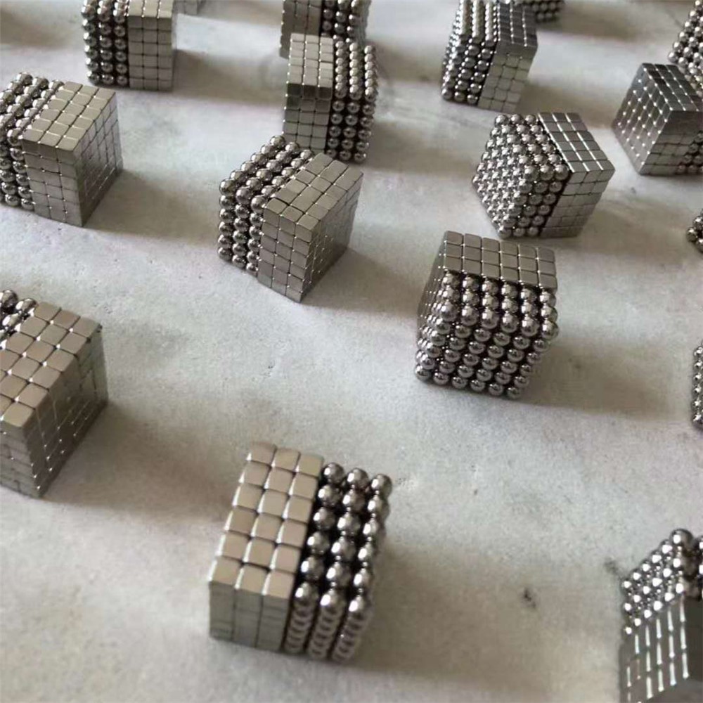 256 Stücke Magnetische Kugeln + 256 Stücke Magische Würfel Kreative Magnet Spielzeug Baustein 5mm - Silber--2