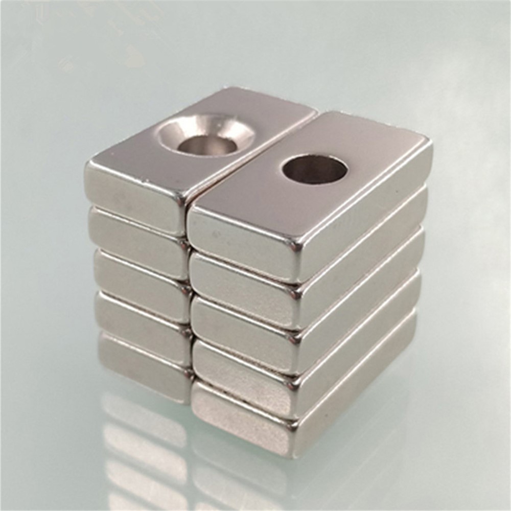 1Pc 30*20*5mm Rectangular Magnet Super Strong NdFeB Magnet with Hole-2