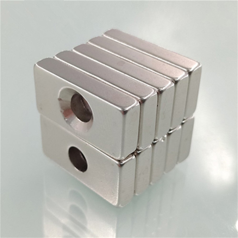 10 Teile / Pack 30 * 20 * 5mm Rechteckiger Magnet Superstarker Ndfeb-Magnet Mit Loch-4