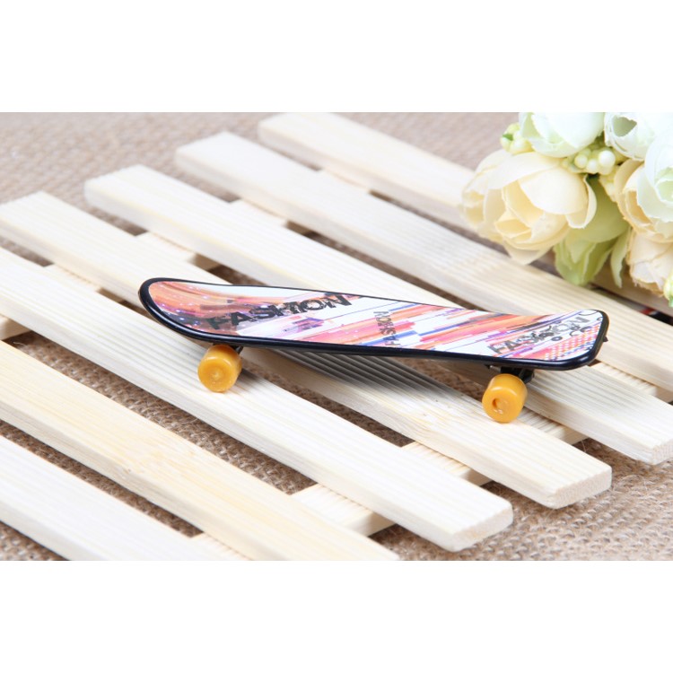 10Pcs/lot Mini Finger Skateboard Alloy Stents Finger Skate Boarding-15