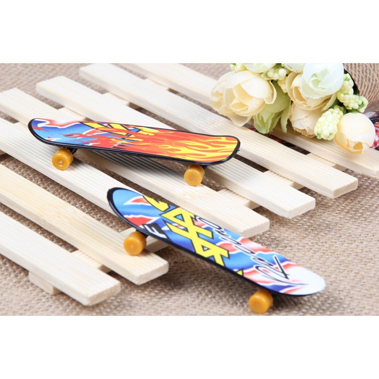 10Pcs/lot Mini Finger Skateboard Alloy Stents Finger Skate Boarding-9