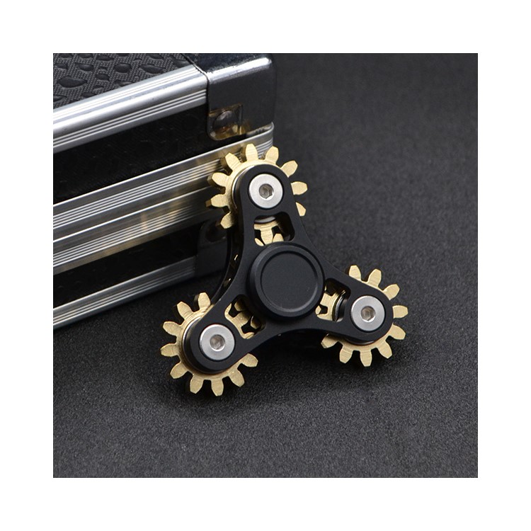 Gear Pattern Metal Tri-Spinner Fidget Hand Spinner EDC Focus Toy - Black-2