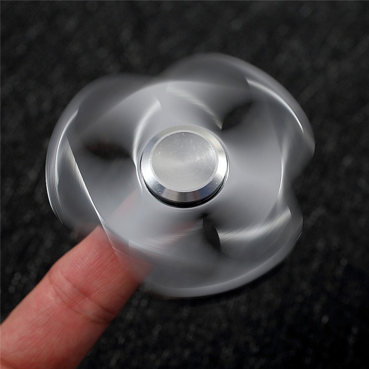 Stainless Steel EDC Focus Toy Triangle Fidget Toy Hand Spinner Stress Reducer-3