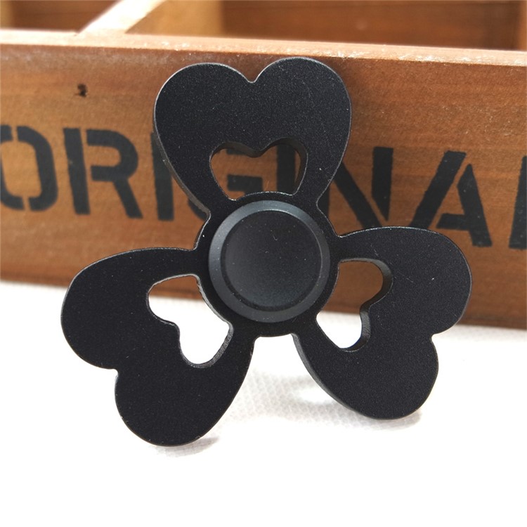 Heart Pattern Aluminum Alloy Tri-Spinner Fidget Spinner EDC Toy for ADHD Anxiety and Boredom - Black-2