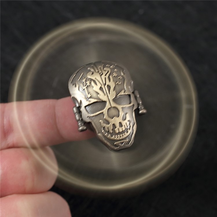 Skull Pattern Quadrangle Hand Finger Spinner Fidget Spinner Relieve Anxiety - Gold-8