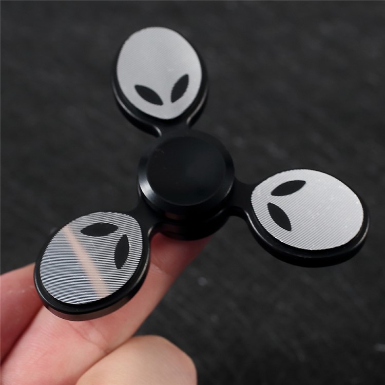 Ghost Pattern Tri-spinner Fidget Spinner Fingertip Focus Gyro for Kids and Adults - Black-8