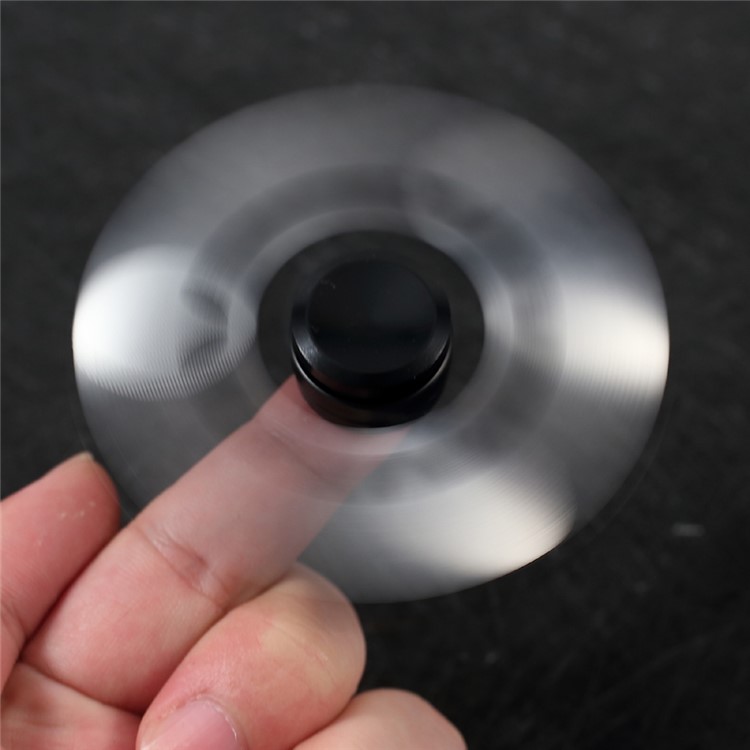 Ghost Pattern Tri-spinner Fidget Spinner Fingertip Focus Gyro for Kids and Adults - Black-9