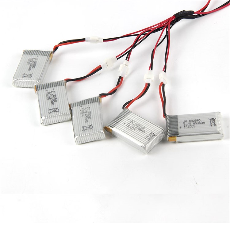 5PCS 3.7V 650mAh Li-Po Battery with 2-to-5 Connecting Cable and USB Cable for LIDIRC L15W/L15FW / SYMA X5C/X5SC/X5SW-3