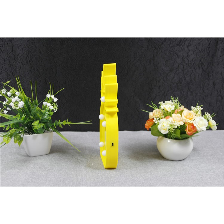 Pineapple Shape LED Night Light Party Decor Light - Pineapple-4