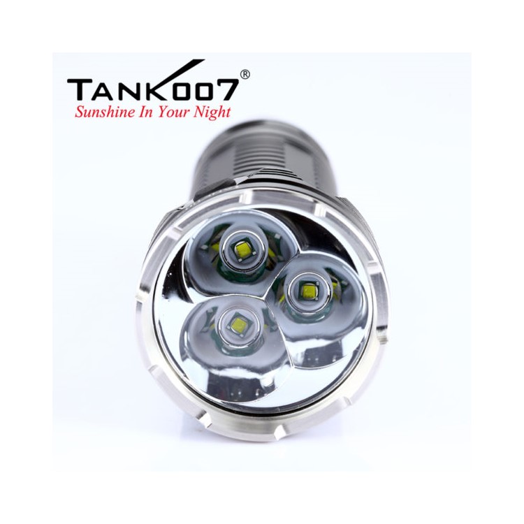TANK007 RC11 6-Mode 2000 Lumens LED Flashlight Waterproof IPX7 LED Torch-3