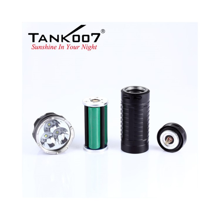 TANK007 RC11 6-Mode 2000 Lumens LED Flashlight Waterproof IPX7 LED Torch-4