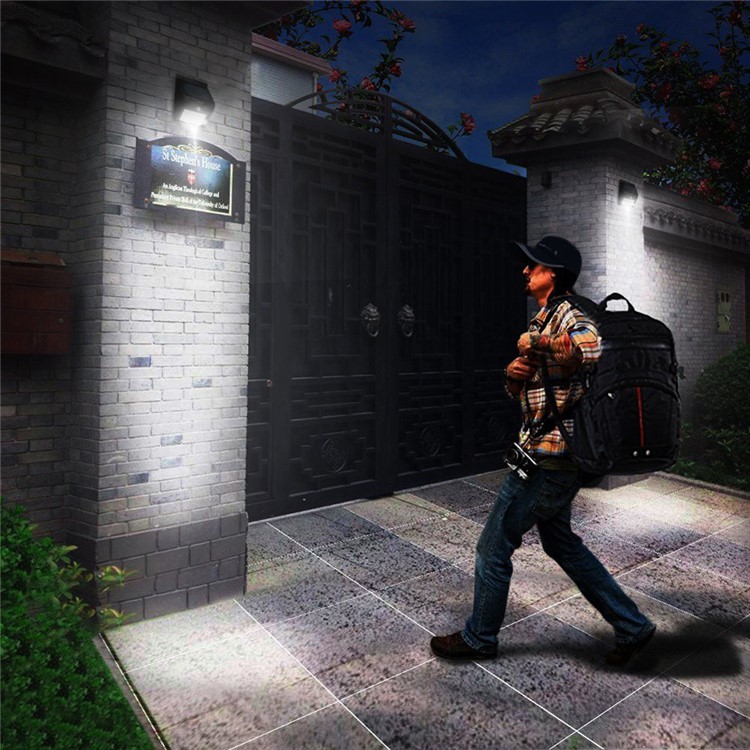 Outdoor Solar Motion Sensor Wall Light 12-LED IP65 Waterproof - White Light-4