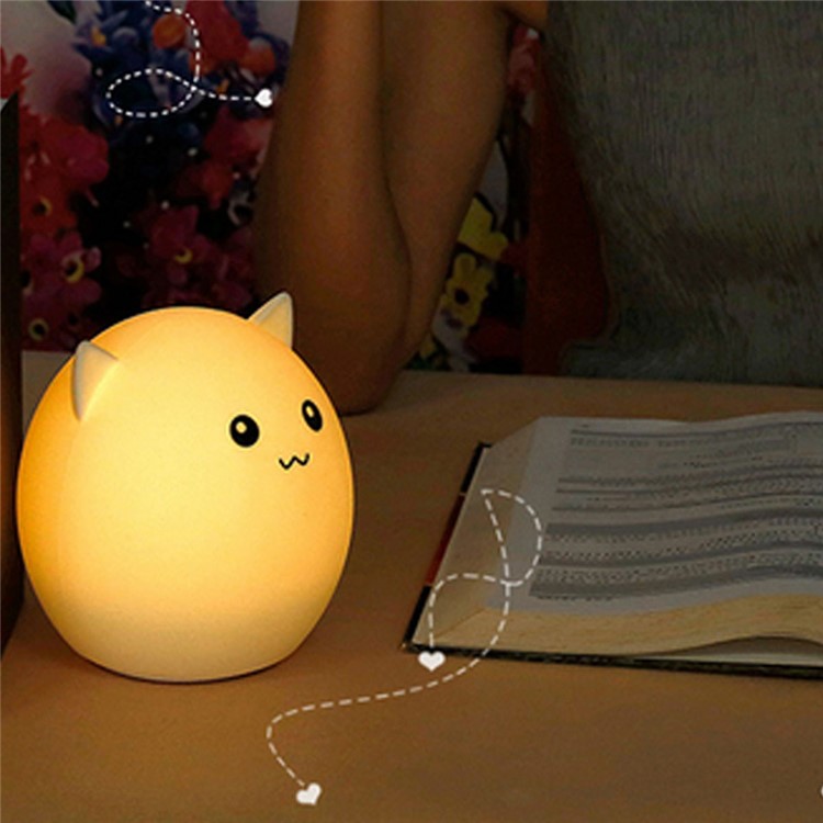 Cute Pig 7-Color Changing Silicone LED Beside Mood Night Light Tap Control Lamp-1