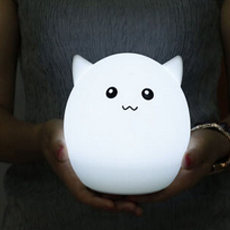 Cute Pig 7-Color Changing Silicone LED Beside Mood Night Light Tap Control Lamp-4