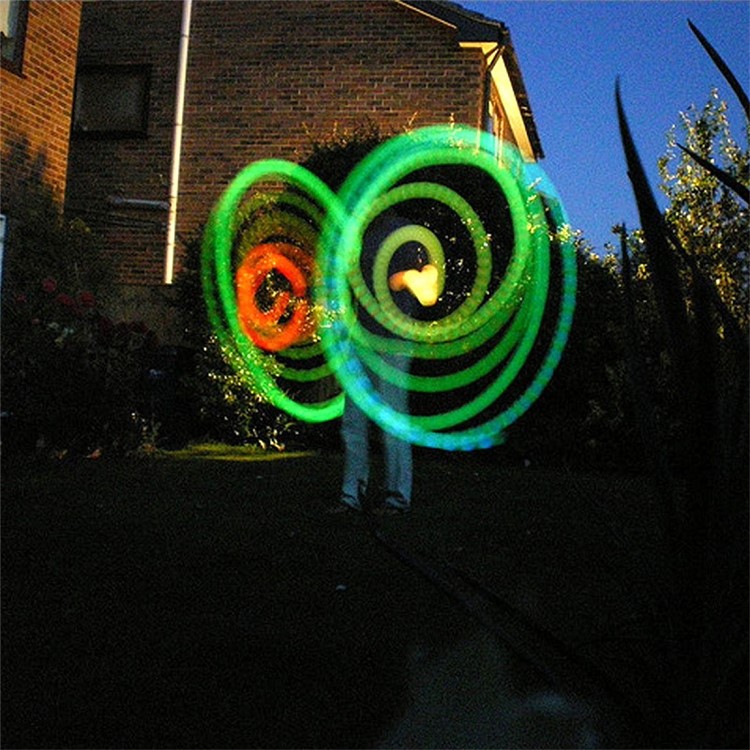 YK0430 2PCS/Set LED POI Thrown Balls for Belly Dance Level Hand Props-16