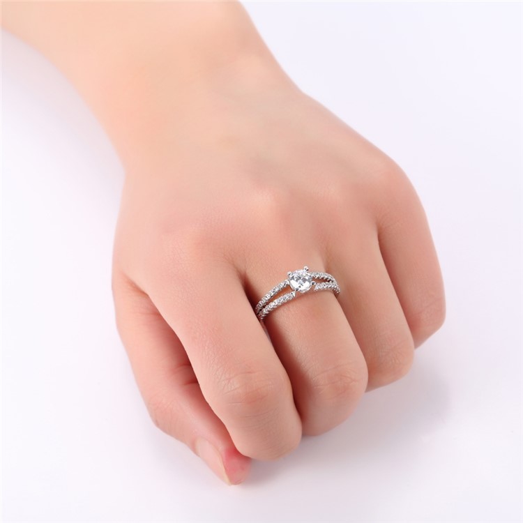 Platinum Plated Fashionable Copper + Zircon Ring - Size: 16mm-7