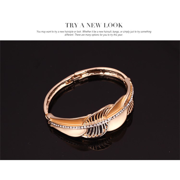 Women's Gold Plated Jewelry Set Necklace Earrings Bracelet Ring-6
