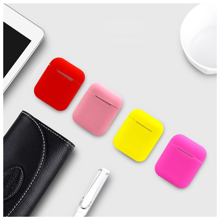 LANKILIN Shock-proof Silicone Protective Shell Cover for Apple AirPods Charging Case - Yellow-8