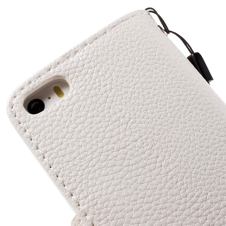 Elegant Bling Diamante Flower iPhone 5 Leather Cover Stand-9