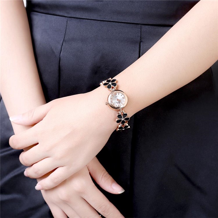 WH0015A European Style Flower Diamond Quartz Wrist Watch for Women - Black-3