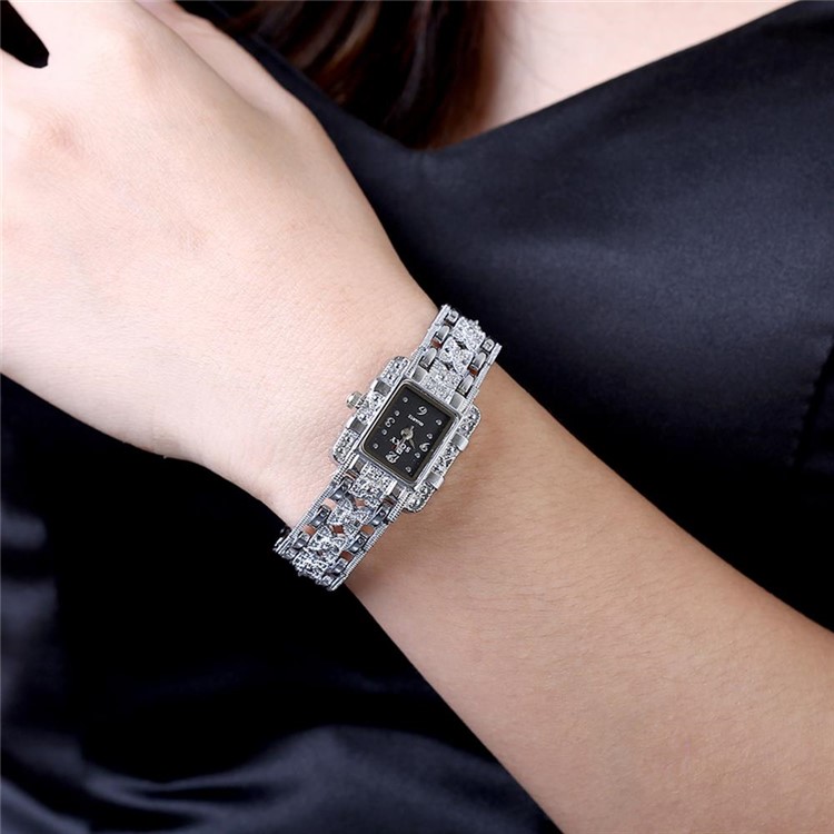 Fashion Collocation Alloy Quartz Wrist Watch for Women - Black-3