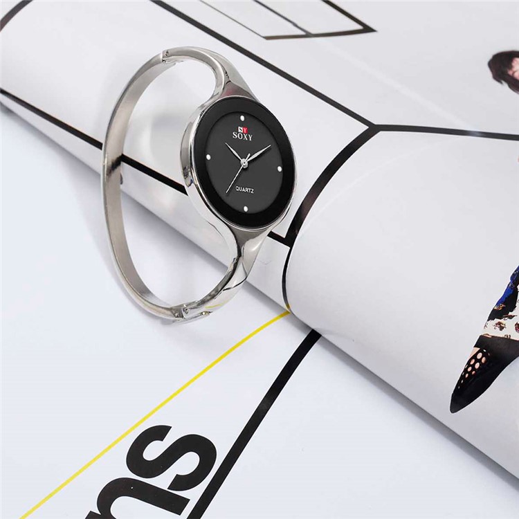 Women Alloy Band Round Shape Quartz Wrist Watch - Black-4
