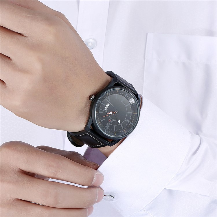 Alloy Quartz Leather Band Sport Men Wrist Watch with Calendar (WH0100-A) - Black-2