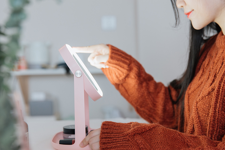 Multi-functional LED Makeup Mirror Table Lamp Portable Touch Button 360° Rotating Mirror - Pink-10