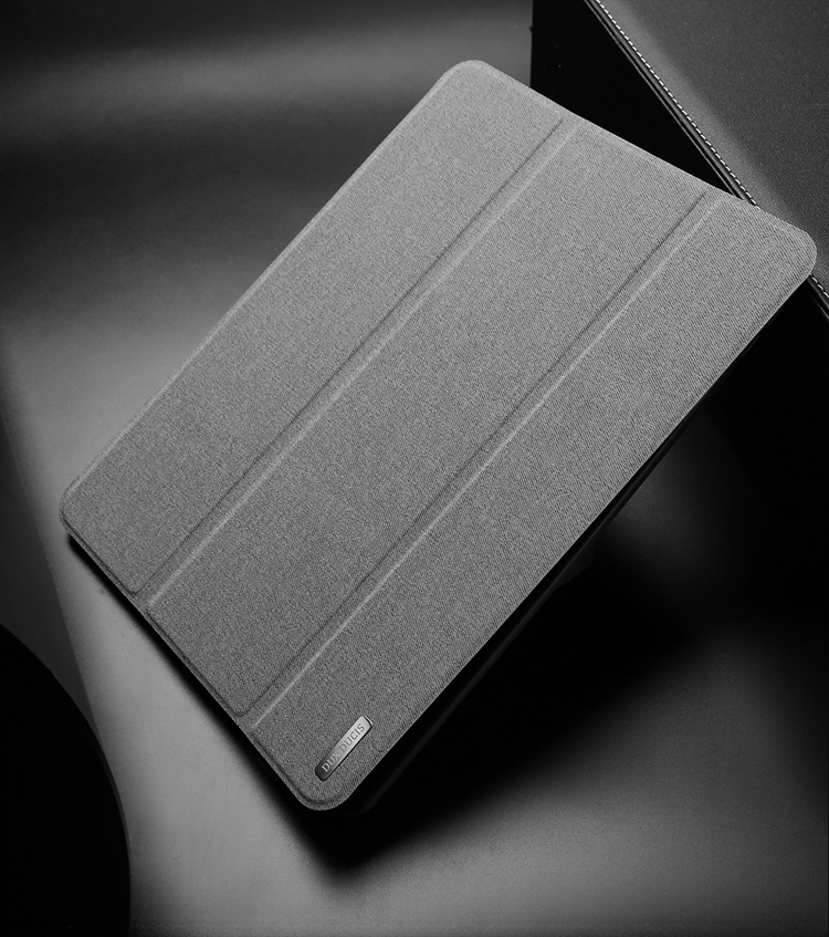 Dux Ducis Domo Series Tri-cold Stand Leather Smart Auto Wake /sleep Cover с Ручкой Для Ipad 9,7-дюймовый (2018) /(2017) - Черный