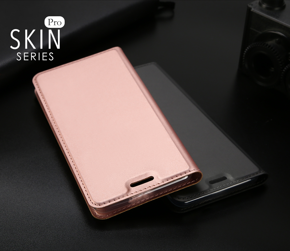 Dux Ducis Skin Pro Series Держатель Карт Подставка Кожаная Мобильная Корпус Против Скребки Slim TPU Внутренний Корпус Для Iphone XR 6,1 Дюйма - Темно-серый