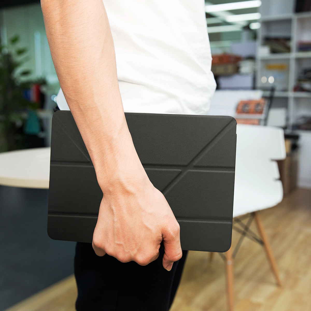 BASEUS Y-type Tri-fold Stand Origami Leather Smart Cover for iPad Pro 10.5-inch - Black-9