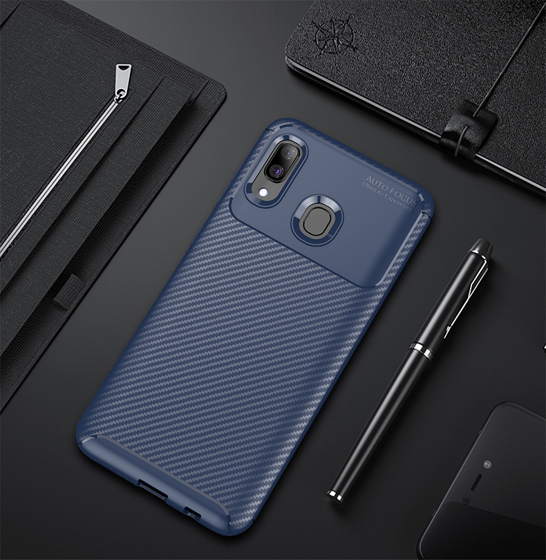 Case TPU de Fibra de Carbono Resistente a Gotas Para Samsung Galaxy A30/A20 - Negro