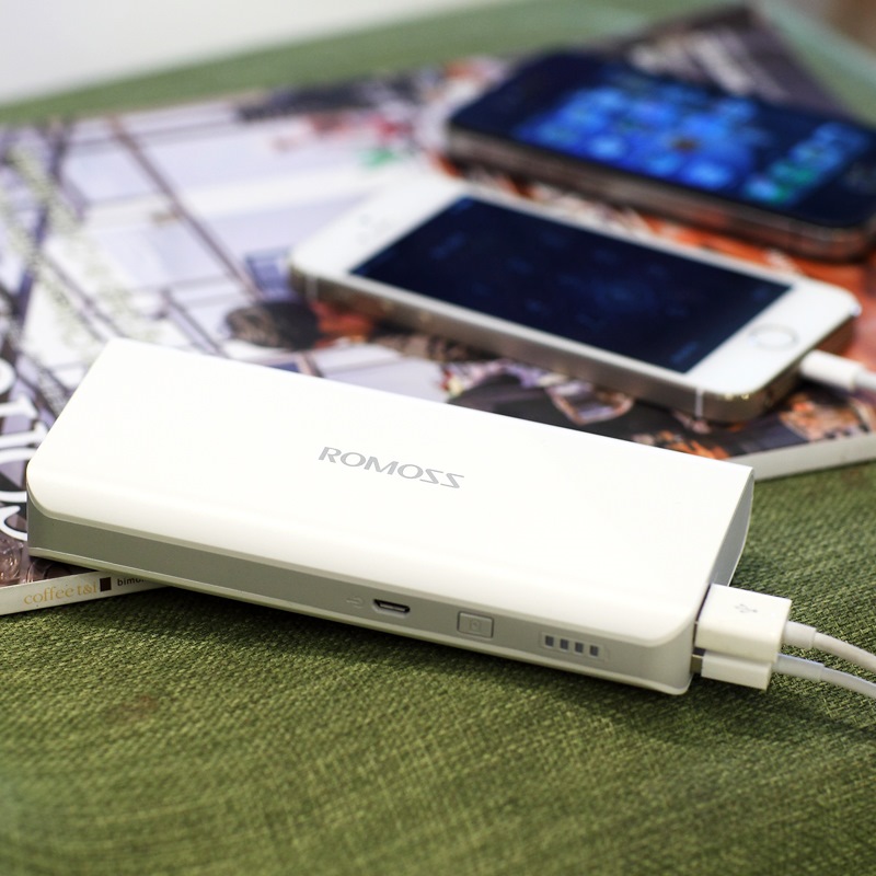 ROMOSS Sense 4 10400mAh 2.1A Dual-USB Power Bank for iPhone Samsung Pokemon Game-2