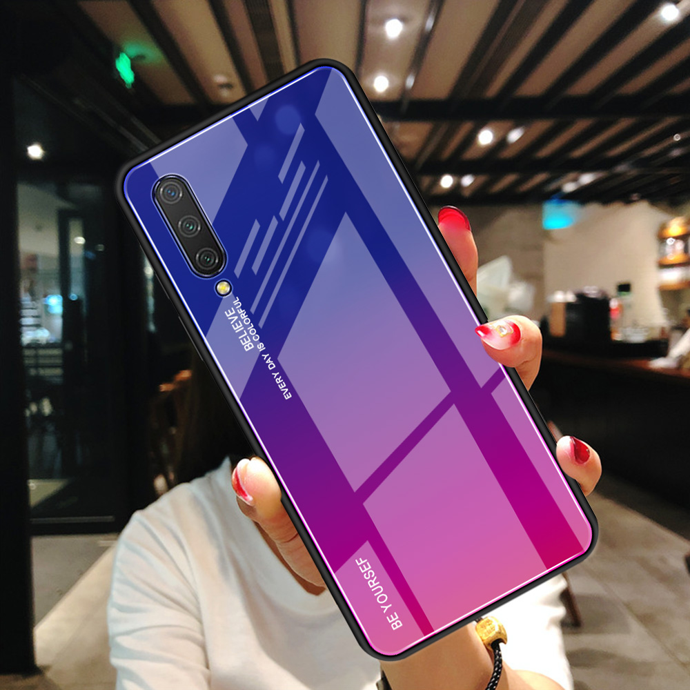 Couleur de Gradient Verre + TPU Hybrid Téléphone Pour Xiaomi Mi CC9 / mi CC9 Meitu Edition / Mi 9 Lite - Rouge / le Noir