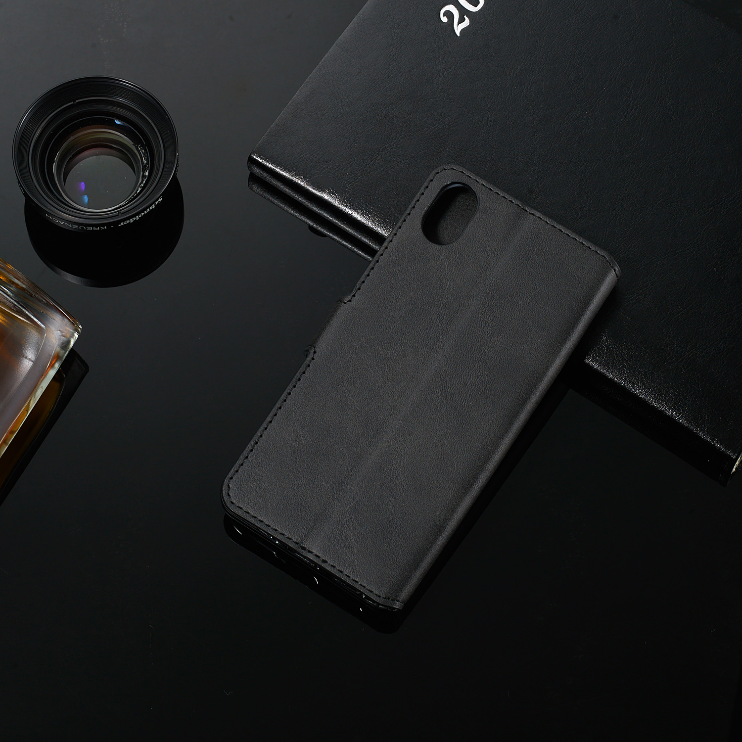 Carteira de Cor Sólida Casca de Couro Magnético Com Suporte Para Xiaomi Redmi 7a - Preto